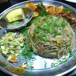 ロッダグループ - ヌードルセット