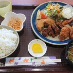 門司港レトロ食堂 - くじら定食¥1200-