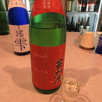 醍醐Premium - 若鶴 苗加屋 純米吟醸 (若鶴酒造)