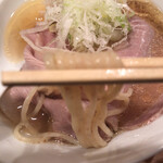 Ichimentenni Tsuuzu - どうにも私は麺リフトの撮影が上手く行きません……。