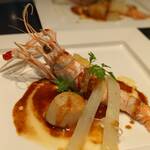 ル　シャン  - 手長海老と帆立貝のポワレ