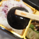 Shinshintei - 日替わり弁当　やまぼうし　１２６０円のおかず　　シイタケ【　２０１２年１２月　】