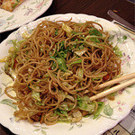 靭公園ムガル - コースその4：焼きカレーパスタ。やっとスパイスの香りが！