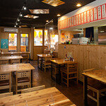 大衆酒場 たまる - 内観