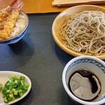 Moroyama Tanakaya - 【2021.12.15(水)】一膳天丼(冷たいそば)1,000円