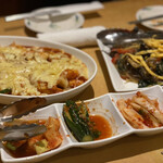 韓国料理 豚肉専門店 福ブタ屋 - 