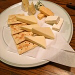 Supein Ryouri Esupaniya - 各種チーズ盛り合わせ