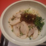 新宿 秀山 - 汁なし担々麺、チャーシュー