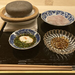 道人 - 虎河豚の石焼き
      白子ポン酢　　葱ダレ
      葱ダレは軽くくぐらせてつけ焼き