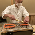 道人 - 間人蟹　焼いています。