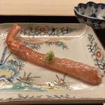 道人 - 間人蟹　刺身
      殻ごと熱湯で10秒