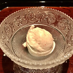 ななにん - いちごのアイスクリーム