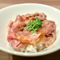 焼肉うしごろ 銀座店 - 至高の牛丼
