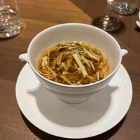 カントニーズ 燕 - 