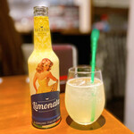 ピッツエリア カプリコルノ - 