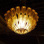 小瓶を使ったシャンデリア