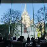 ストリングスホテル 名古屋 - 目の前が教会