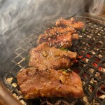 近江焼肉ホルモン すだく - 近江牛カルビ