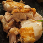 Binchoutan Yakitori Kinoshita - ももトロ炙り焼き 柚子胡椒