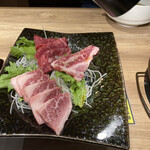 志らせ - 特選焼肉盛合せ