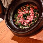 虎白 - 今日のご飯は焼春菊と牛肉