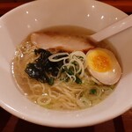 ラーメン屋 あさひ - ラーメン塩味税込570円+炒飯小税込350円のセット