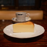 カフェ・アンセーニュ・ダングル - 