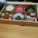 Shin To Kohitsuji - 前菜6種盛り合わせ