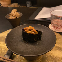 鮨 四 - 