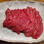 肉のマルリン - 料理写真:馬刺し