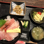 新潟酒飯 越後の風 - 海鮮丼定食（税込み９９０円）