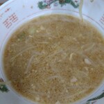 ラーメン二郎 - 残ったもやしはかき込みます