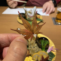 難波 鮨 よこ田 - 季節感あふれる料理ですね