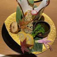 難波 鮨 よこ田 - 充実の五品から始まりました