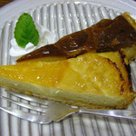 シーフィールド - お皿がすごくいい感じなので、食べる前にしばし鑑賞・・・このお皿だと、タルトとのコントラストがばっちり決まってるね～タルトのお味の方も甘さ控えめでとっても美味しい。