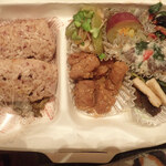 K&M Vegan Kitchen 菜美 - 運良くそれほどダメージなし