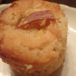 K&M Vegan Kitchen 菜美 - さつまいもマフィンは甘さがなかなか強いミャ。ぽくぽく