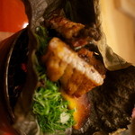 恵比寿　くろいわ - 鰻の朴葉味噌