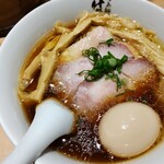 らぁ麺 はやし田 - 特製醤油らぁ麺 700円(通常1000円)