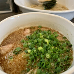 つけ麺（200ｇ＋煮卵半玉）