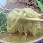 手打らーめん 勝龍 - タンタンメン麺拡大