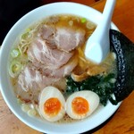 椿ラーメンショップ - チャーシューメン＋味玉❗(味玉はサービス券で無料)