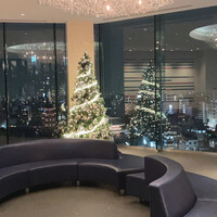 R restaurant & bar - 