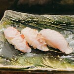 にぎり鮨 一五〇 - 金目鯛・ノドグロ・クロムツ