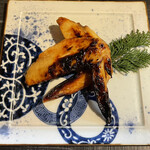 圭蔵 - 鹿野地鶏の手羽味噌焼き