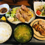 Yakitori Torizou - ♪特命’sセレクション
                        (唐揚定食¥700 焼鳥2本￥260)