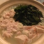 産直屋 たか - 生わかめは歯ごたえがあるのでそれなりに煮込んで。