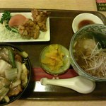 大連 - カレー丼+Ｂセット（ｶﾗｱｹﾞﾁｮｲｽ）