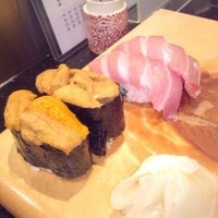 与五郎寿司 本店 - 大トロとうに。
                
