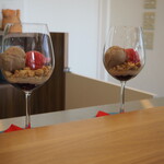 ラトリエ ドゥ ノノ - ５ グラス シトロン ジャンジャンブル 　ミルクチョコのアイスクリーム